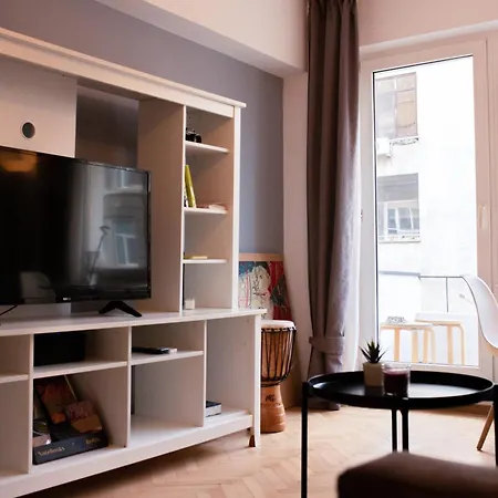 Apartamento Downtown Cozy Trip *